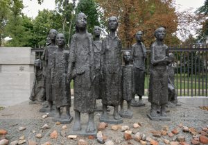 Will Lammert, Memorial to the Deported Jews, 1957/89, Grosse Hamburger Strasse, Berlin, Germany. Photo: Jochen Teufel.